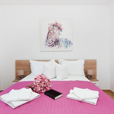 Apartments Lecija 자다르 외부 사진
